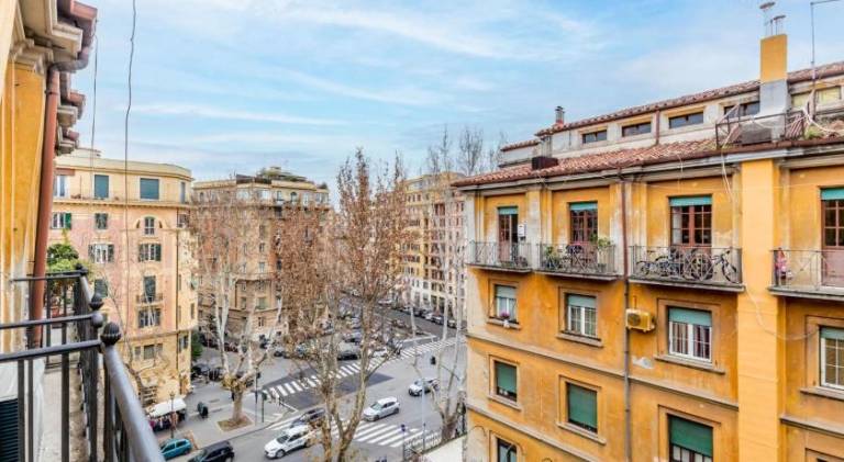 Vacation home with yard | Near St. Peter's Basilica in Vittoria