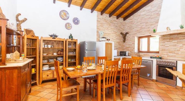 Fully equipped pleasant house with private pool, garden & barbeque | Good for workation | Pets allowed — photo 5