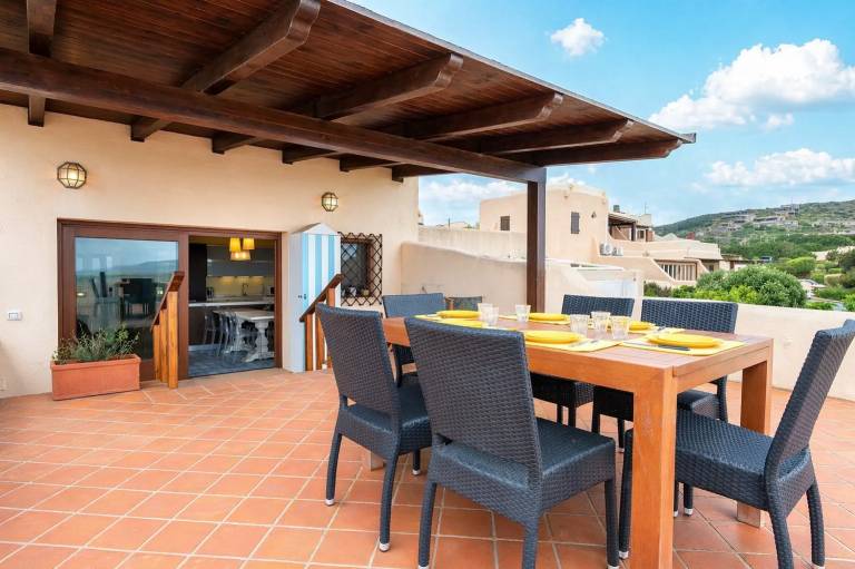Holiday Home 'Casa Marina' with Sea View, Private Beach Access, and Air Conditioning — photo 2