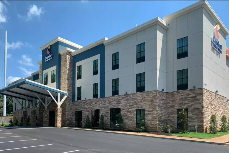 Comfort Inn & Suites Olive Branch Memphis South