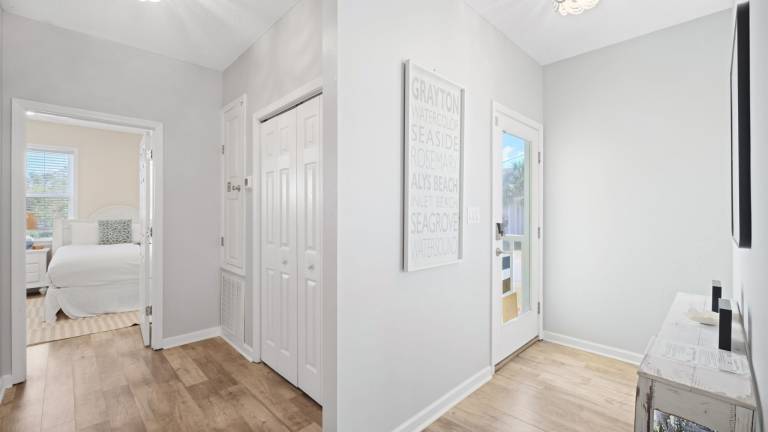 Child-friendly house with pool | Pets are welcome — photo 2