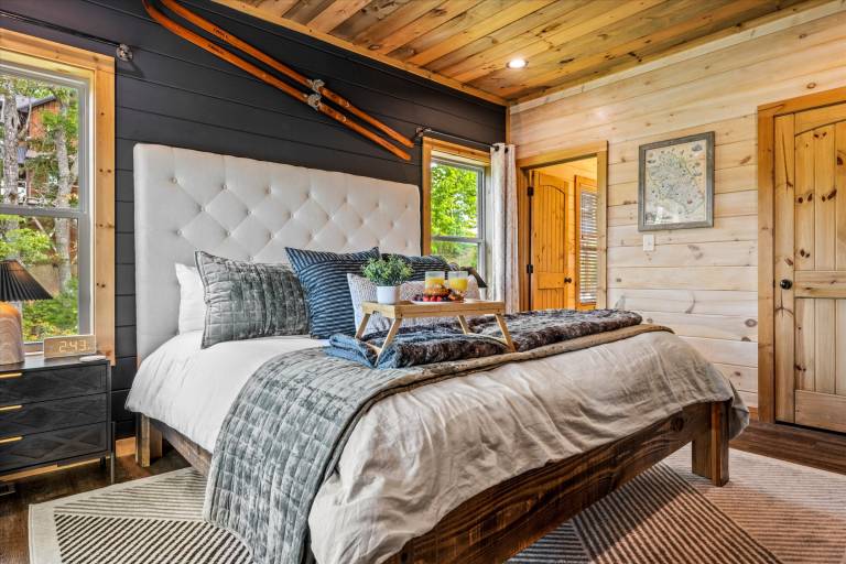 Family-friendly pleasant cabin with hot tub, grill & patio | Mountain view | Suitable for remote work | Dogs allowed — photo 4