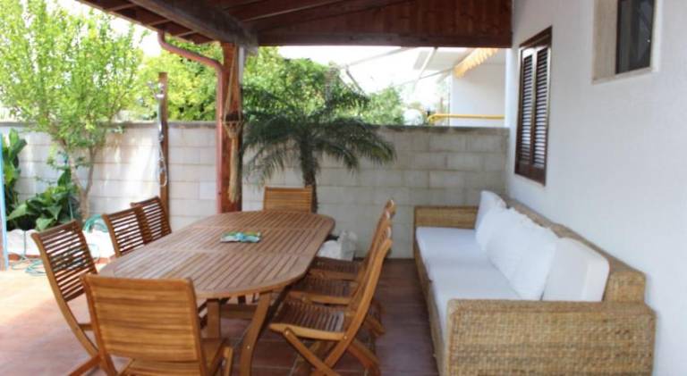 Vacation home | Beach nearby | Pets are welcome — photo 3