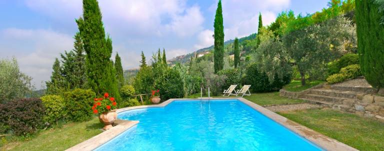 Villa with barbecue, terrace & private pool in Cortona