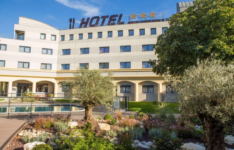 Hotel Le Paddock Magny-Cours in Nevers