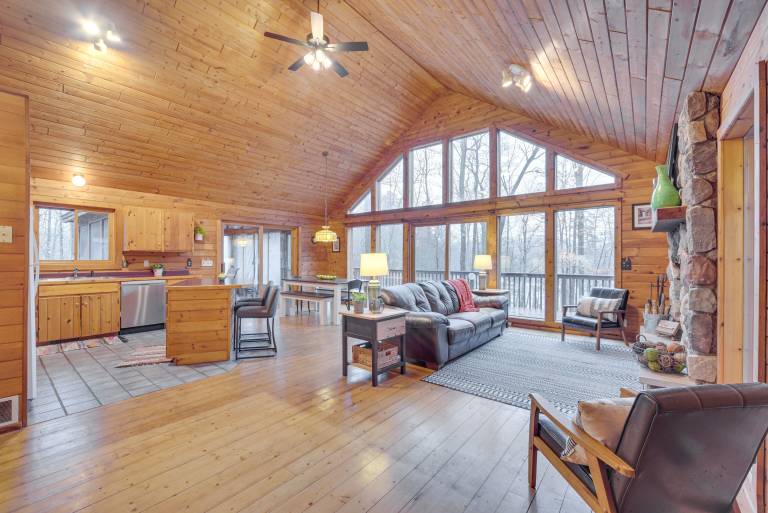Cabin Hayward