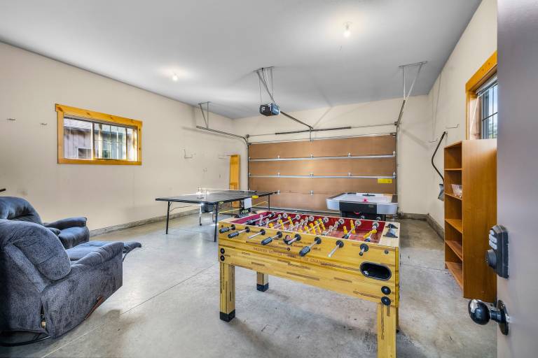 Children-friendly charming house with heated pool, fast internet & hot tub | Mountain view | Dogs allowed — photo 5