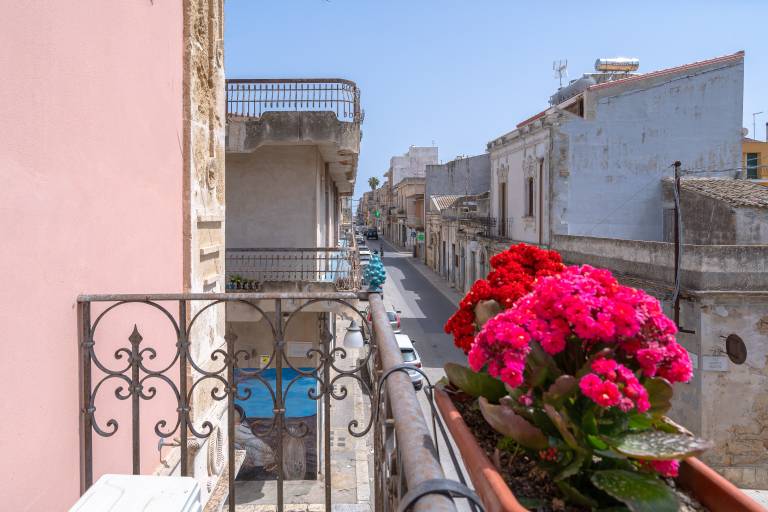 Apartment 'Casa Intersimone' with Wi-Fi and Air Conditioning in Syracuse