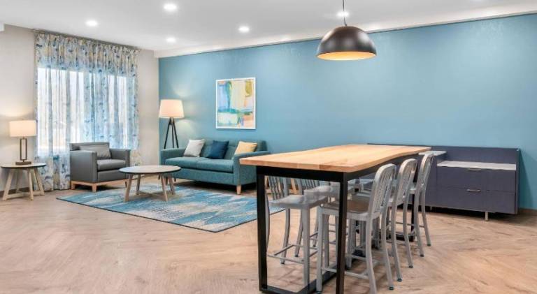 WoodSpring Suites Harrisburg Carlisle — photo 3