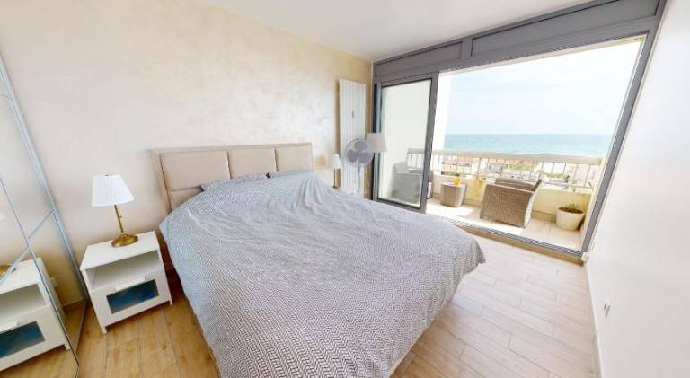 Apartment with 2 rooms for 6 persons — photo 2