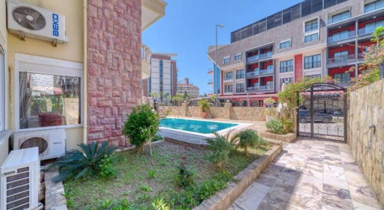 Villa with patio, garden & barbecue — photo 5
