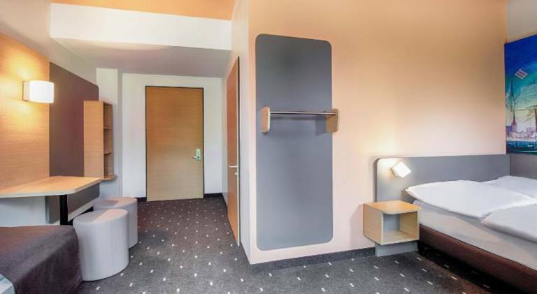 B&B HOTEL Rostock-Hafen — photo 2