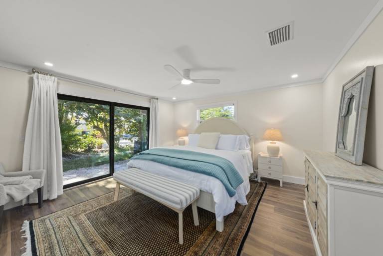Family-friendly house with barbeque, hot tub & private pool | Close to the beach | Pets allowed — photo 4
