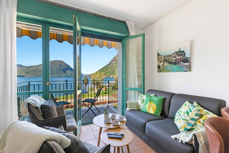 Family-friendly pleasant apartment with terrace | Mountain view | Beach nearby | Pets allowed — photo 2
