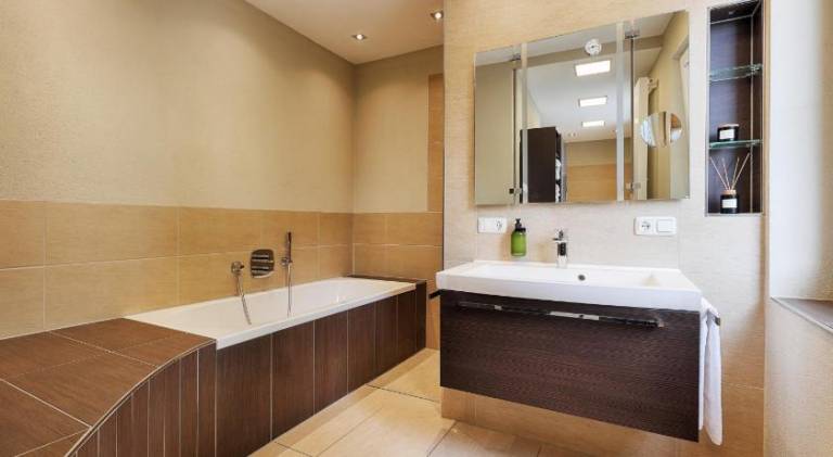 Homie hotel fischzucht - Sauna, große Dachterrasse, 3 Schlafzimmer — photo 2