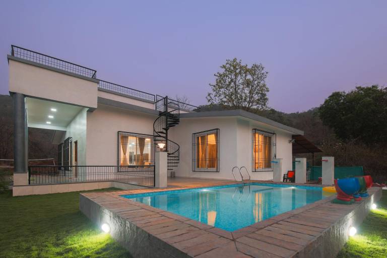 Villa Aamby Valley