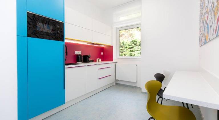 Serviced apartment with pool, sauna & terrace — photo 4