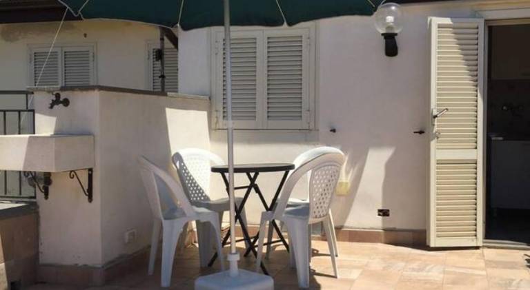 Apartment | Beach nearby | Dogs allowed — photo 4