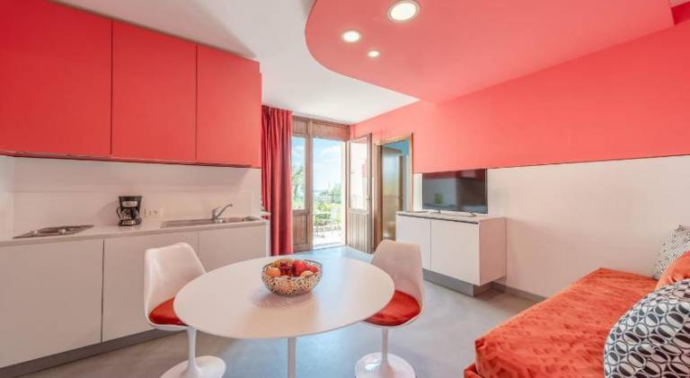 Apartment with garden in Affi