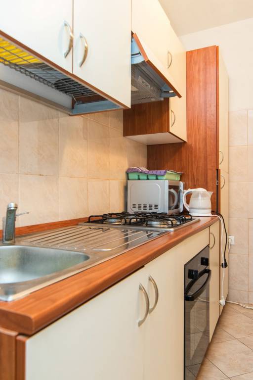 Holiday apartment with BBQ & patio | Sea view — photo 4