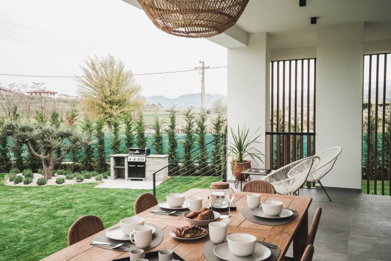 Vacation home with grill, patio & private pool | Mountain view — photo 3
