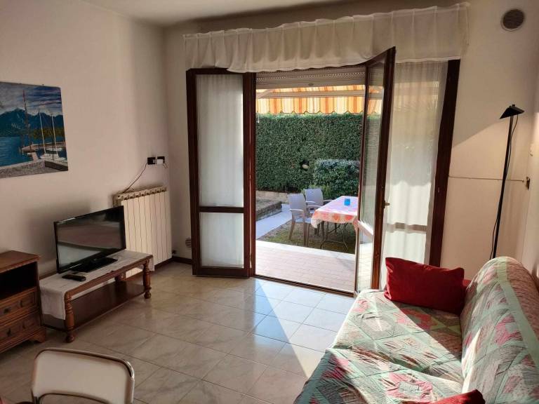 Residence MokyA, pool, WiFi, garden, garage — photo 3