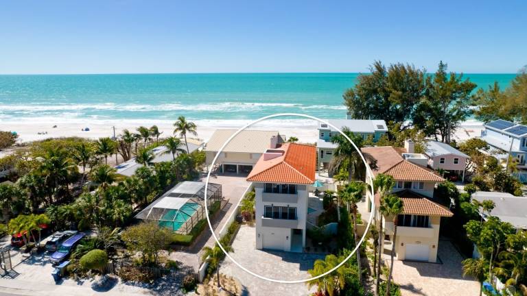 House  Bradenton Beach