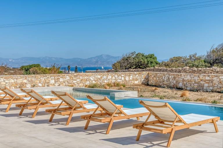 Villa Paros