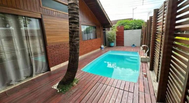 Chalet with pool & sauna in Atibaia