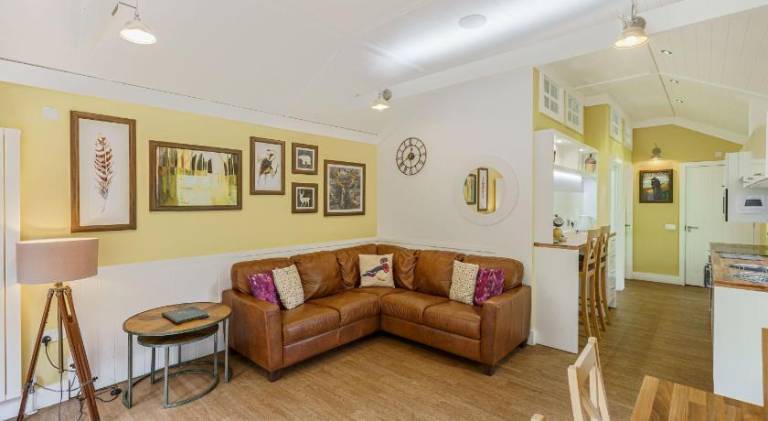 Chalet with 2 rooms for 4 persons — photo 3