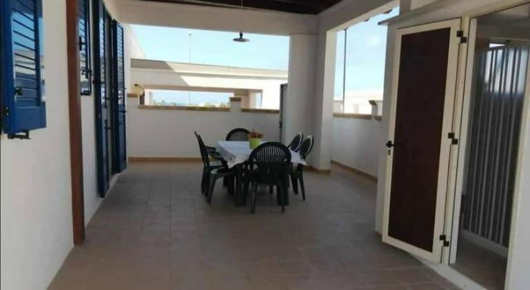 House with 2 rooms for 5 persons — photo 5