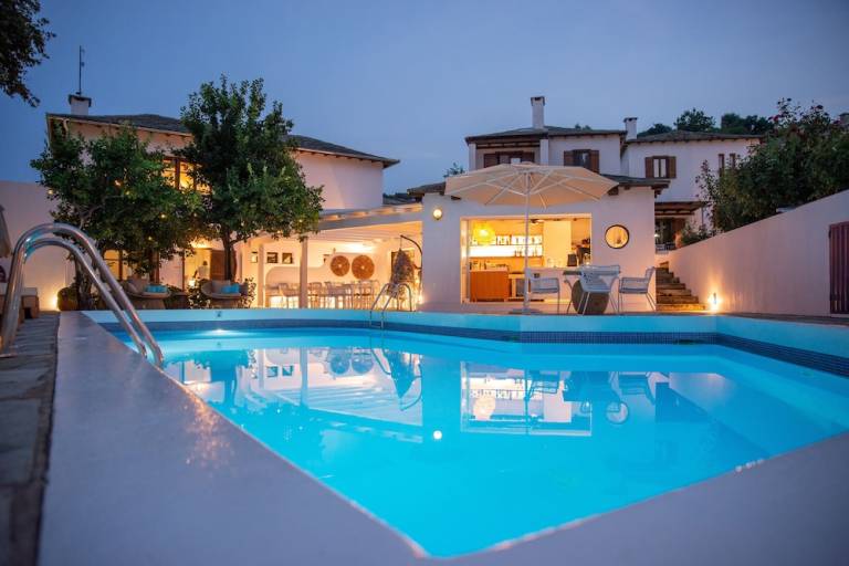 Aparthotel Pilio