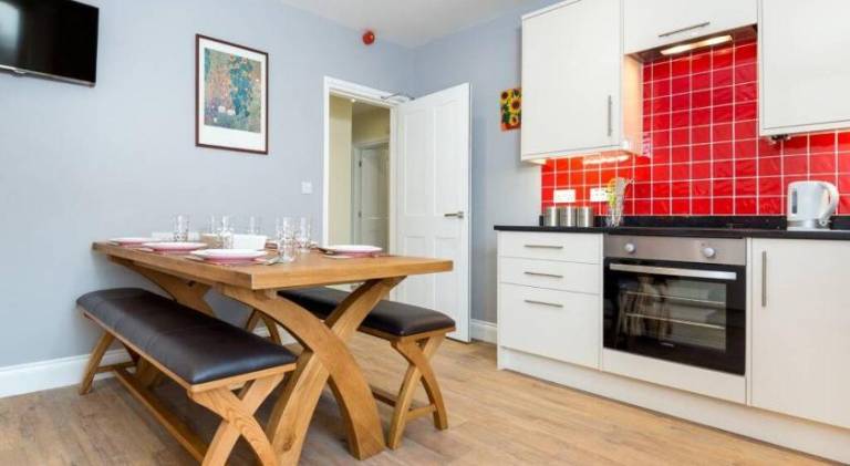 Holiday apartment with 3 rooms for 6 persons — photo 3