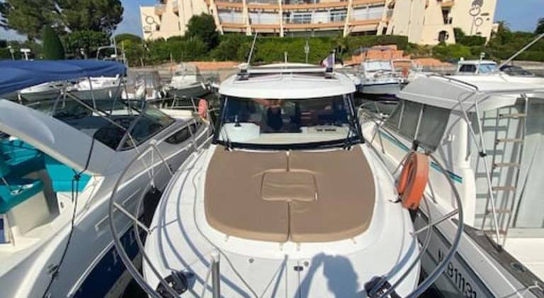 Boat with 1 room for 2 persons — photo 3