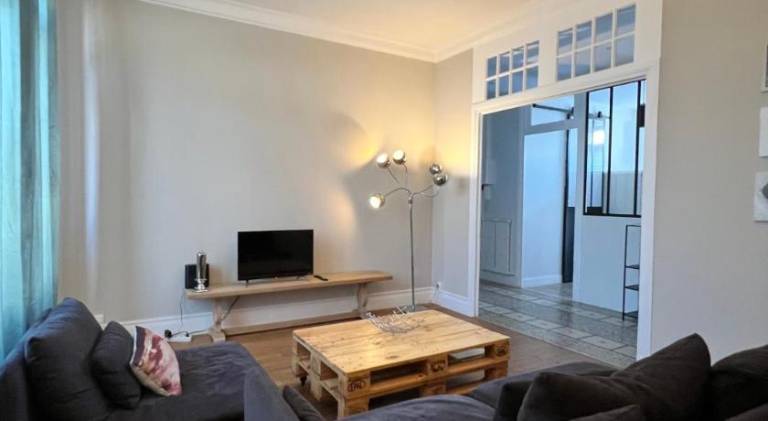 Beautiful holiday apartment | Pets are welcome in Bourg-les-Valence