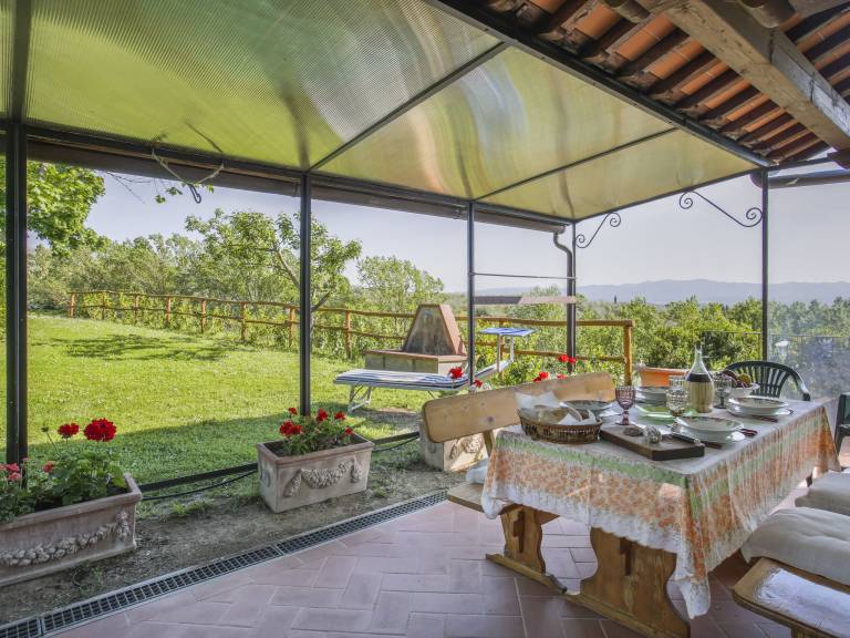 Nice vacation home with patio, BBQ & pool | Pet-friendly — photo 3