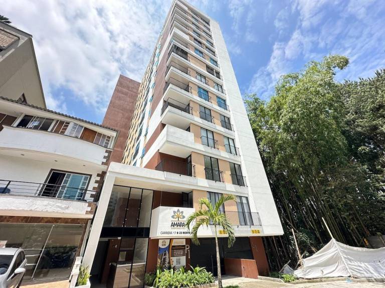 Am804-Hermoso Apartaestudio con balcon Laureles — photo 4
