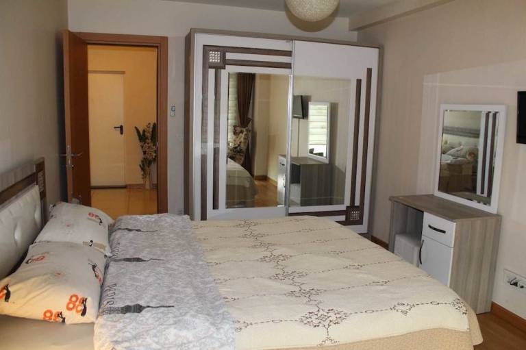 Rental with terrace & pool | Next to Taksim Square | City view