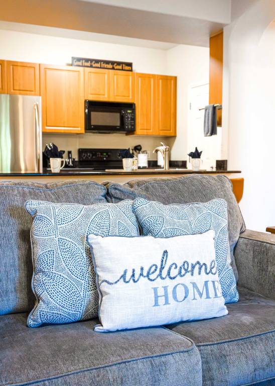 Family-friendly beautiful condo with heated pool, barbecue & jacuzzi | Pet-friendly — photo 3