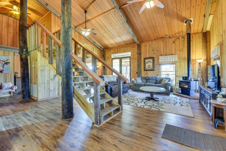 Pet-Friendly Opp Vacation Rental w/ Spacious Deck! — photo 5
