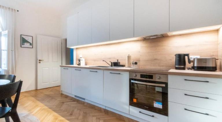 Nice rental apartment | Near Prague astronomical clock | Pets are welcome — photo 2