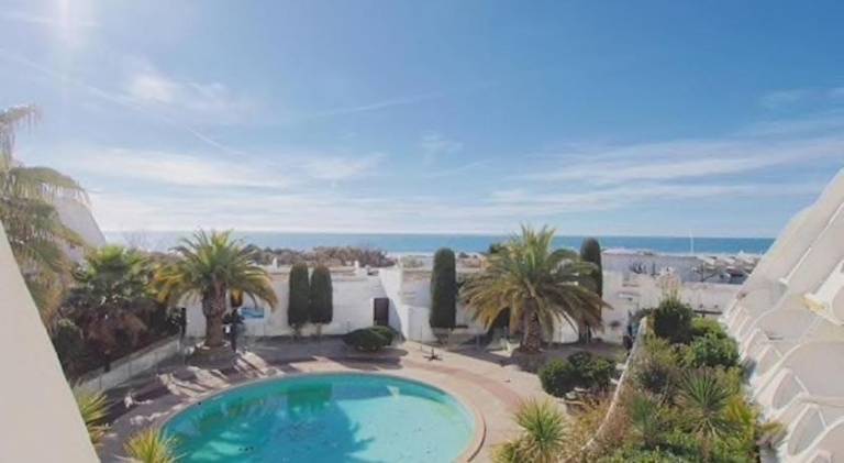 Rental apartment with pool — photo 3