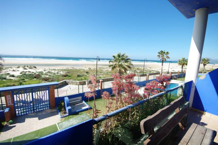 Nice rental apartment with yard, pool & terrace | Beach nearby | Dogs allowed — photo 2