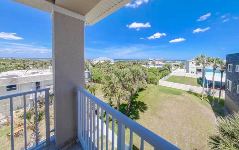Child-friendly wonderful vacation home with fast internet & barbeque | Water view | Next to the beach | Dogs allowed — photo 4