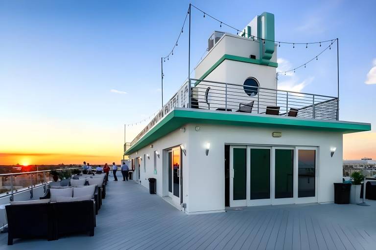 Streamline Hotel — photo 2