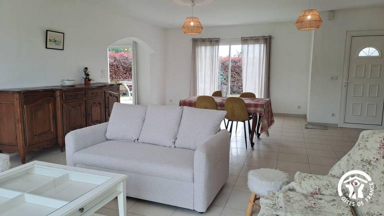 Gite with terrace — photo 4