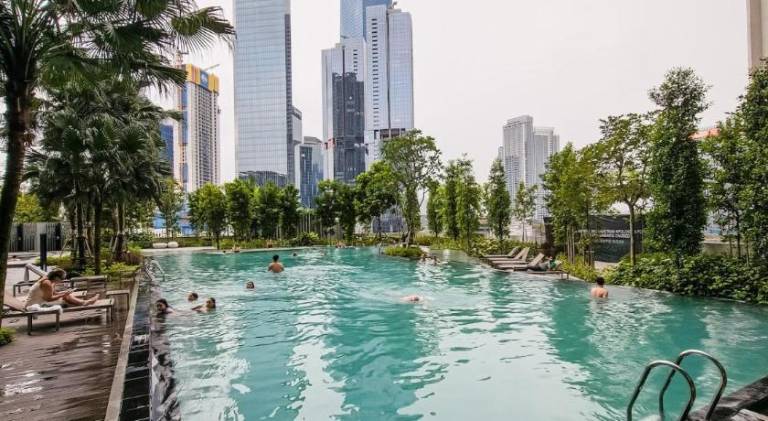 House with jacuzzi & pool | Near KLCC Park | Perfect for remote work — photo 4