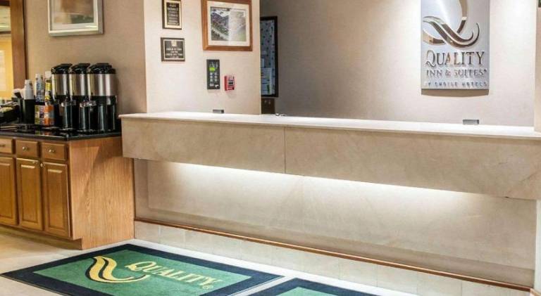 Quality Inn & Suites Goshen — photo 4