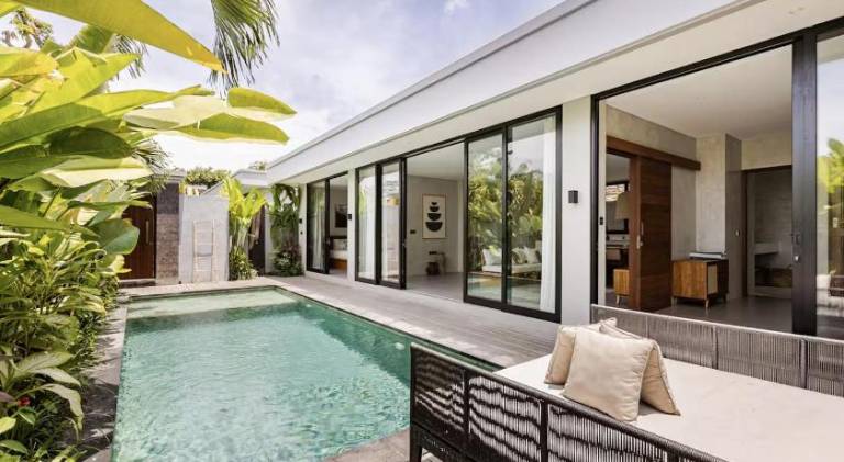 Wonderful villa with patio, yard & private pool | Pets allowed in Pecatu