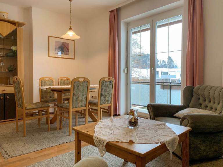 Rental apartment with garden & barbeque | Lake view — photo 3